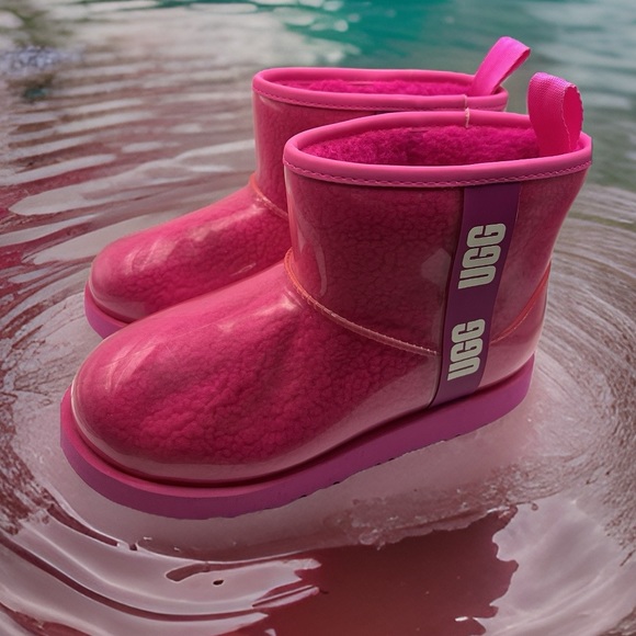 UGG Other - UGG Classic Clear Mini in Taffy Pink- Size 5